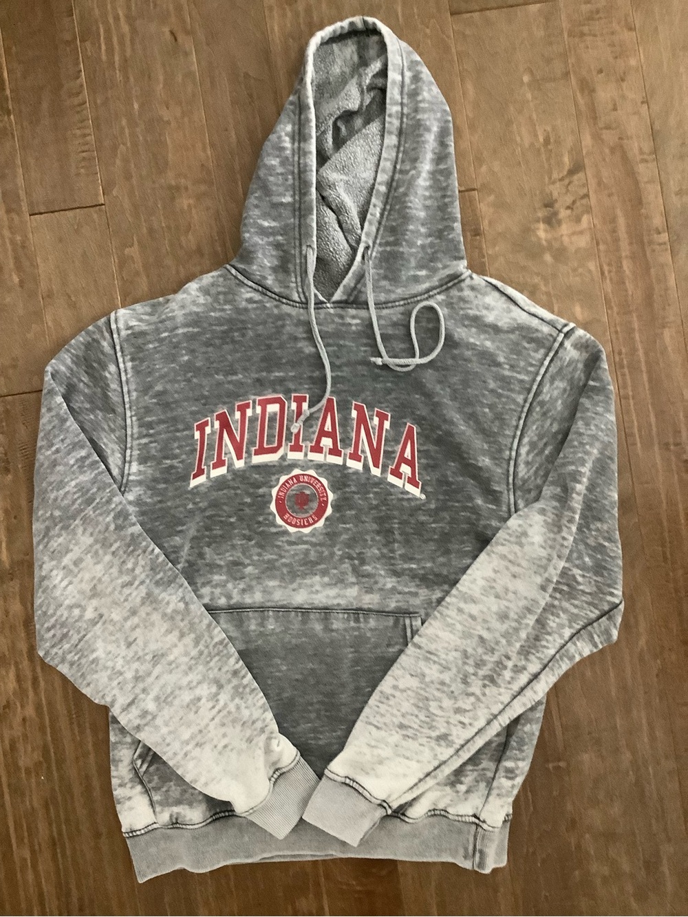 Indiana Graphic Hoodie in Heather Gray,S